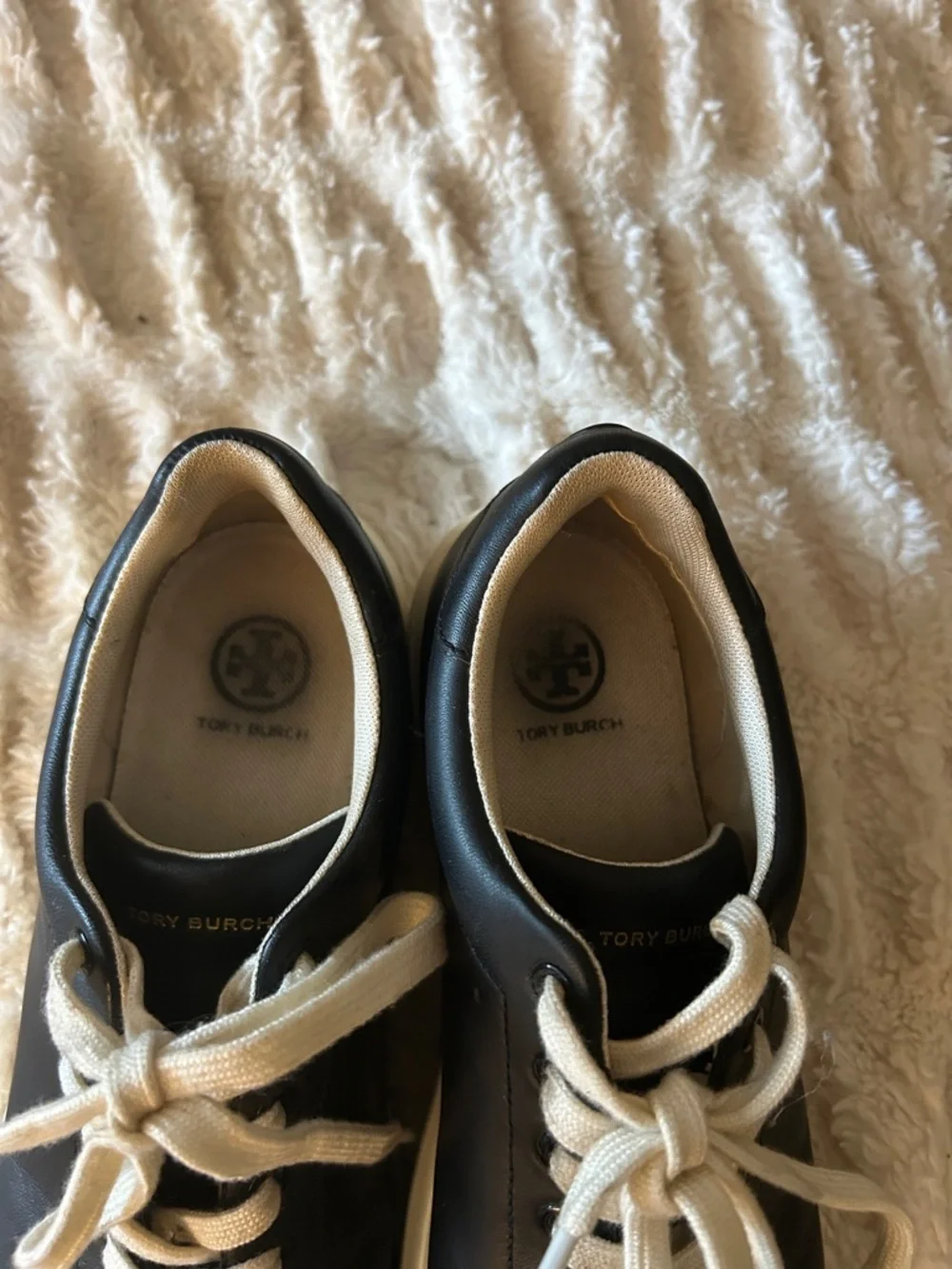 Tory Burch Black Leather Low-Top Sneakers with Cream Accents, Size 8, EUC